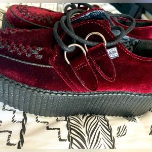 Burgundy Velvet Viva Mondo Creepers